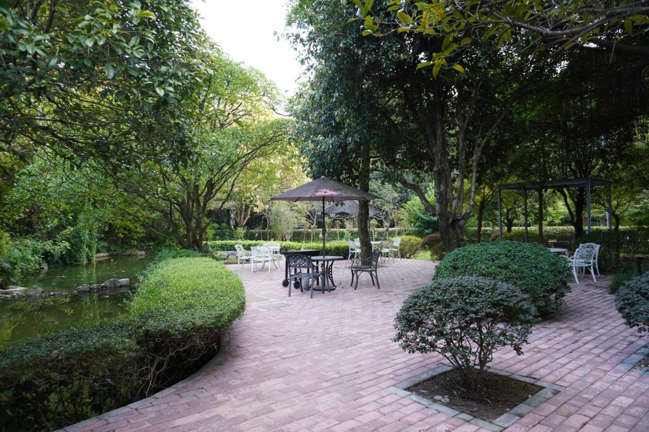 Guilin Yi Characteristic Hotel Coltd Exterior foto