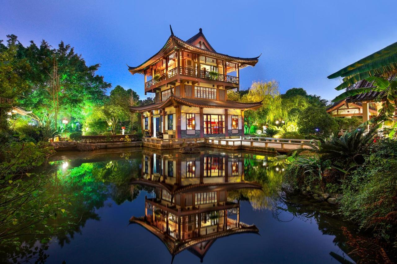 Guilin Yi Characteristic Hotel Coltd Exterior foto